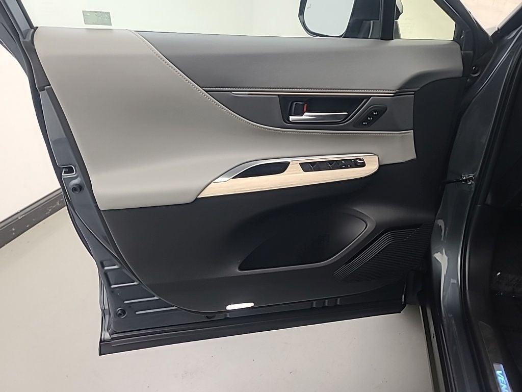 2023 Toyota Venza Limited