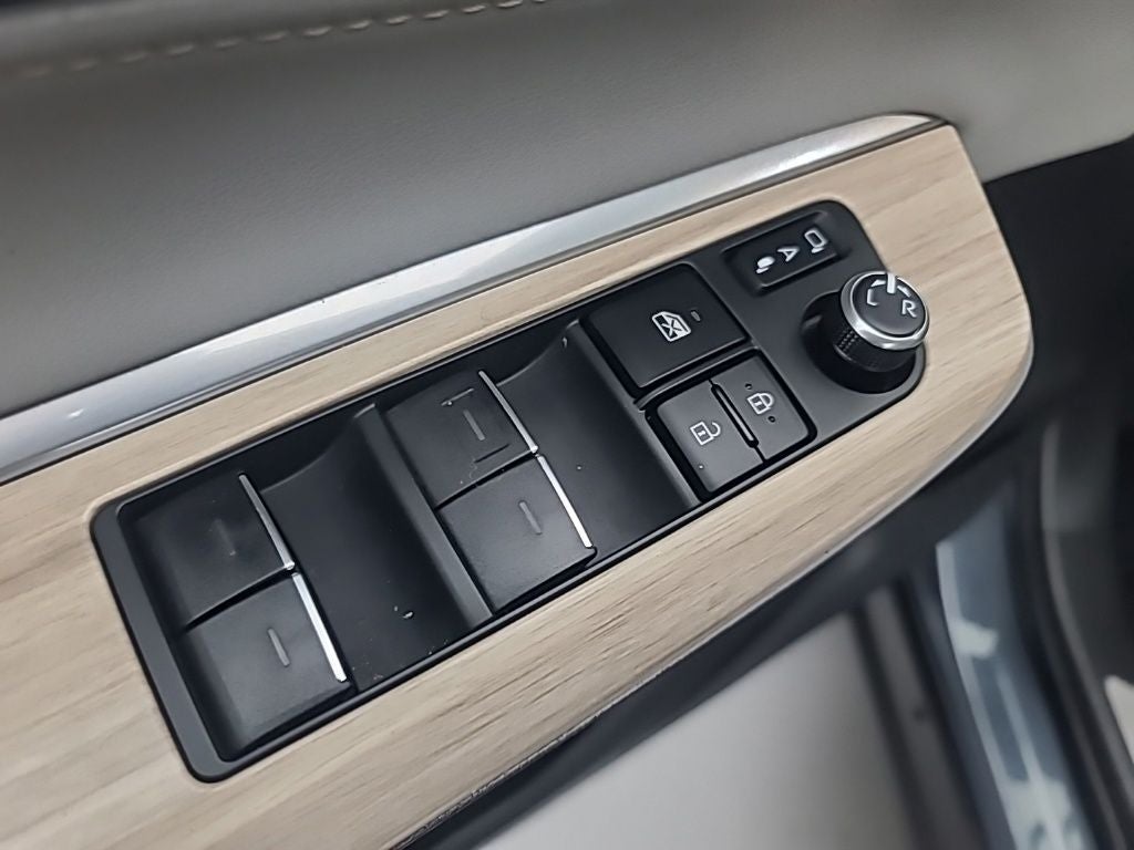2023 Toyota Venza Limited
