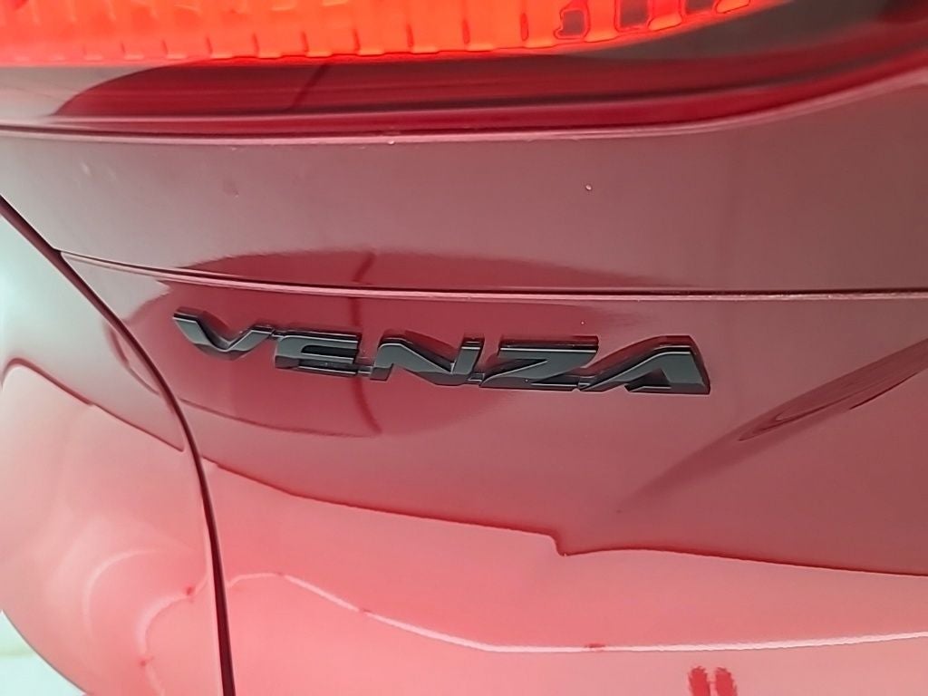 2024 Toyota Venza Nightshade