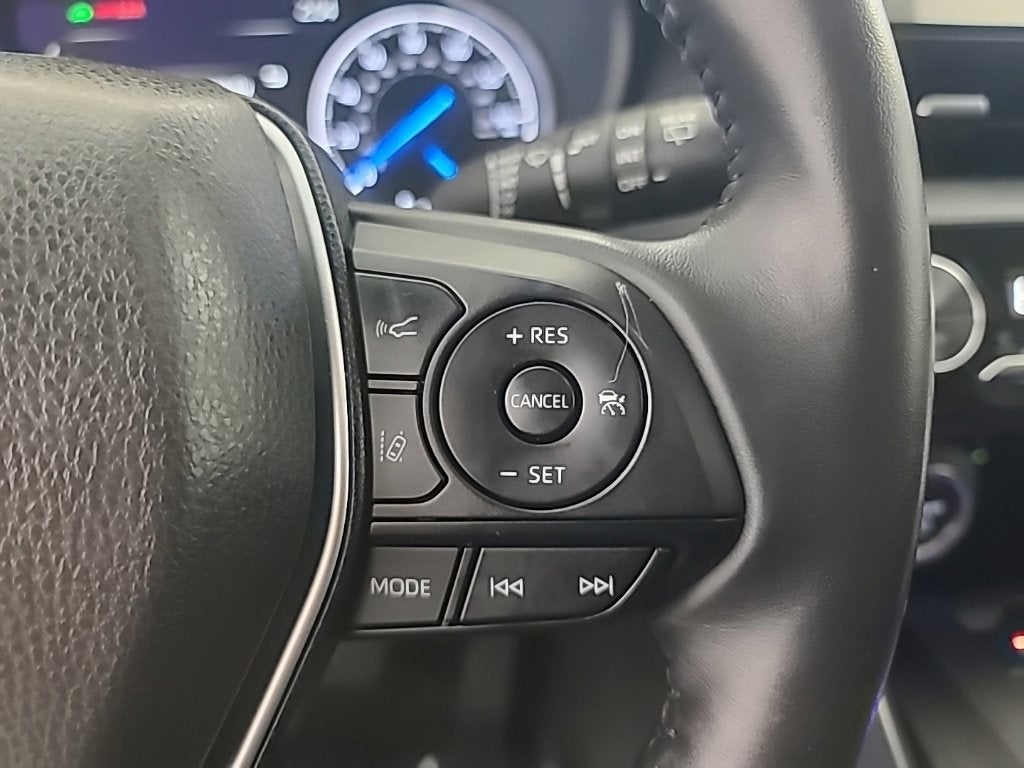 2024 Toyota Venza LE