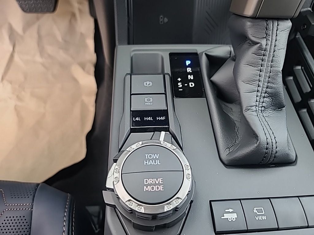 2026 Toyota 4Runner i-FORCE MAX Platinum