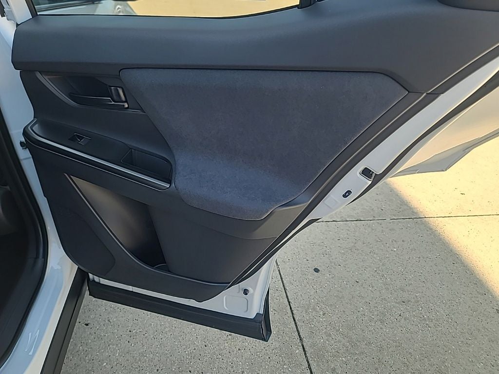 2026 Toyota C-HR XSE