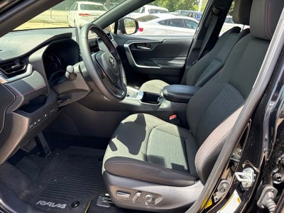 2025 Toyota RAV4 Plug-in Hybrid SE
