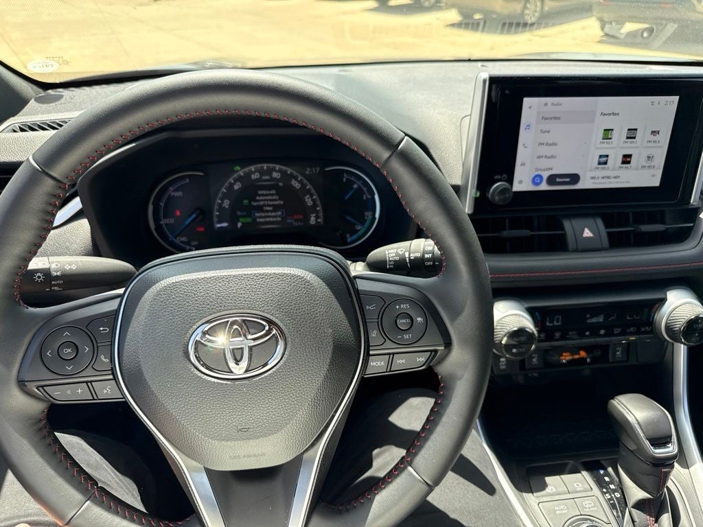 2025 Toyota RAV4 Plug-in Hybrid SE