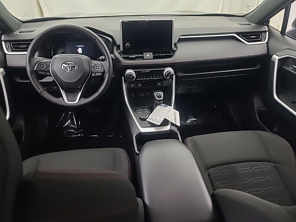 2025 Toyota RAV4 Plug-in Hybrid SE