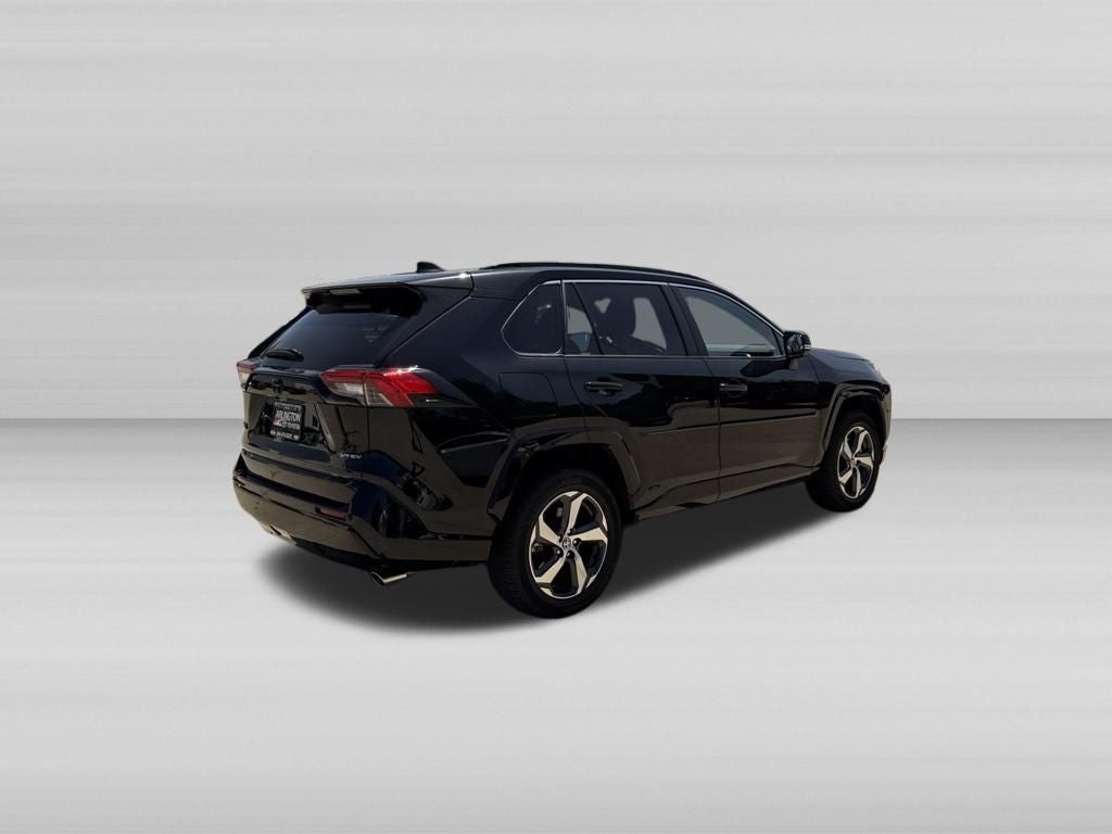 2025 Toyota RAV4 Plug-in Hybrid SE