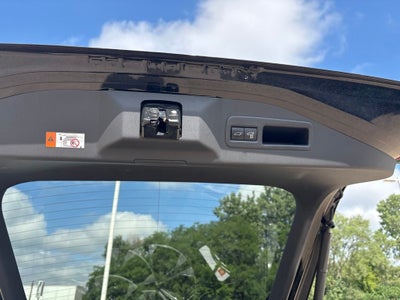 2025 Toyota bZ4X XLE