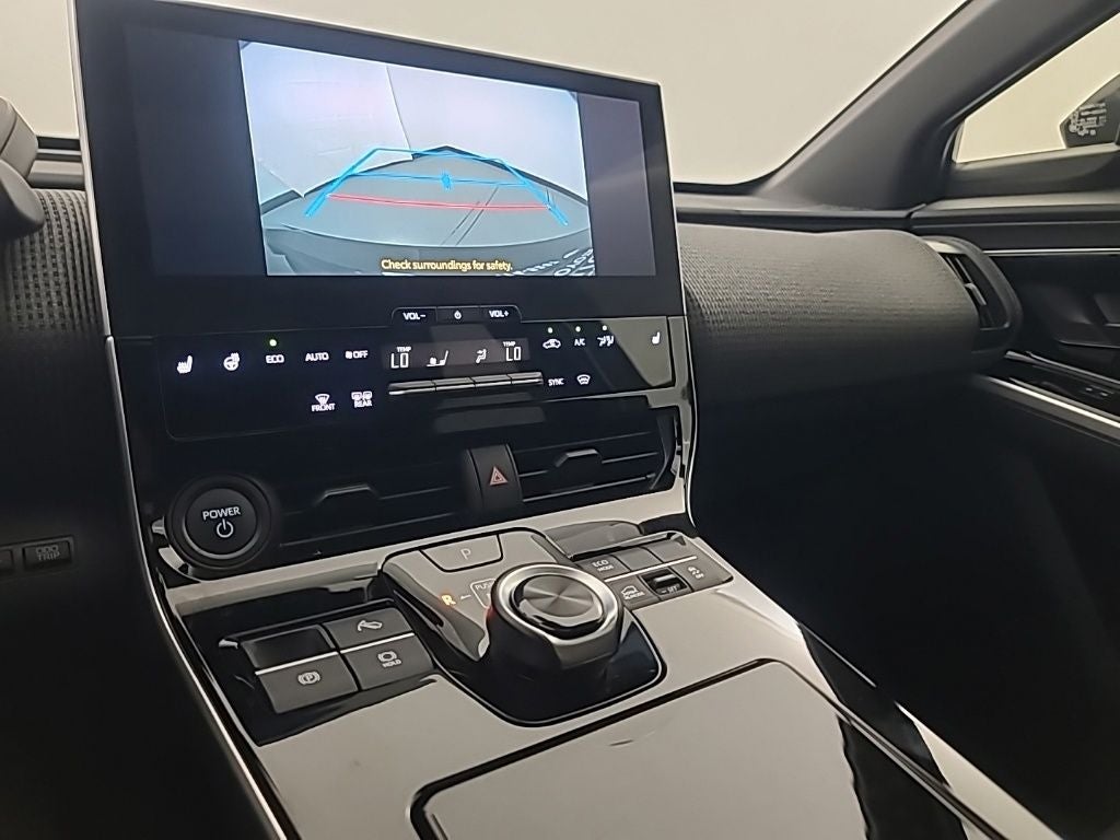 2025 Toyota bZ4X XLE