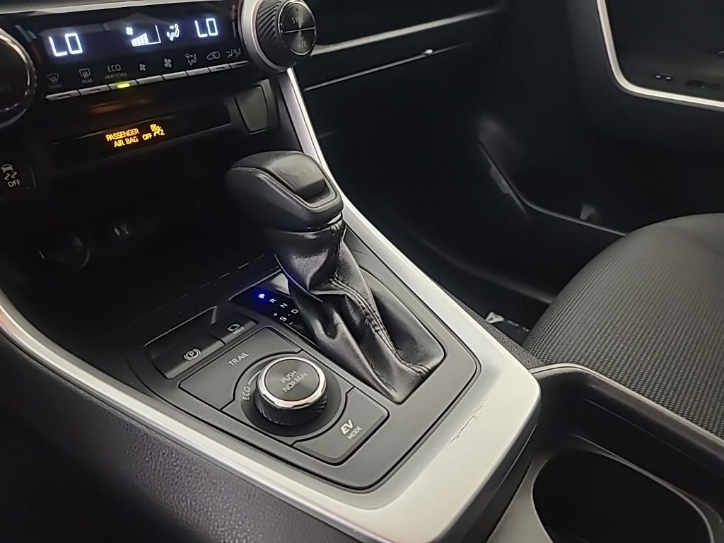 2019 Toyota RAV4 HYBRID LE