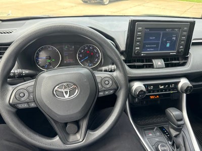 2021 Toyota RAV4 Hybrid XLE