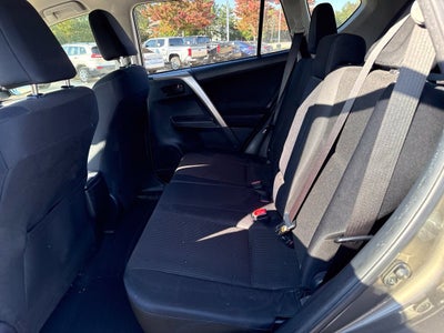 2015 Toyota RAV4 LE