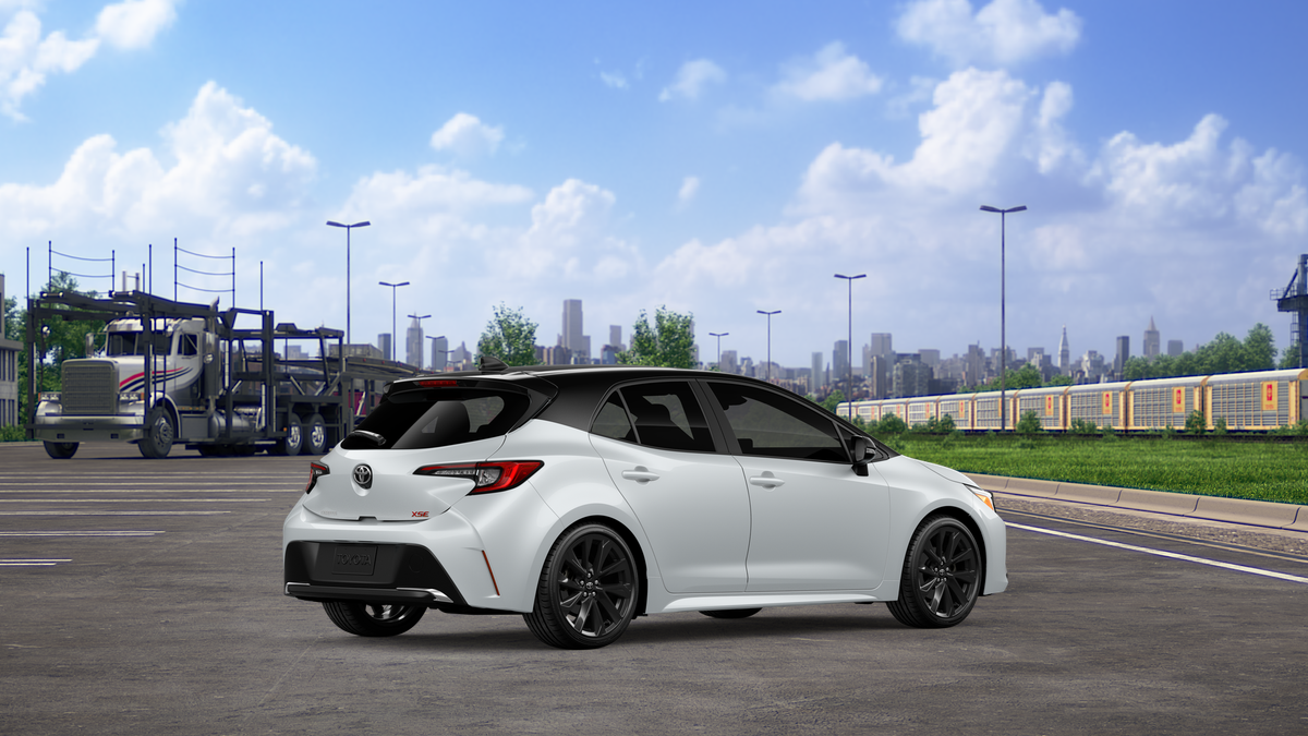 2027 Toyota Corolla Hatchback XSE