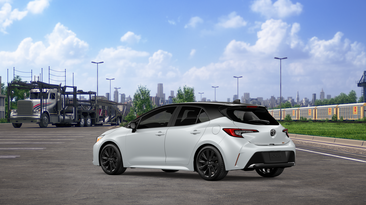 2027 Toyota Corolla Hatchback XSE