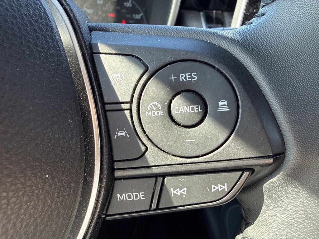 2024 Toyota Corolla Hatchback SE