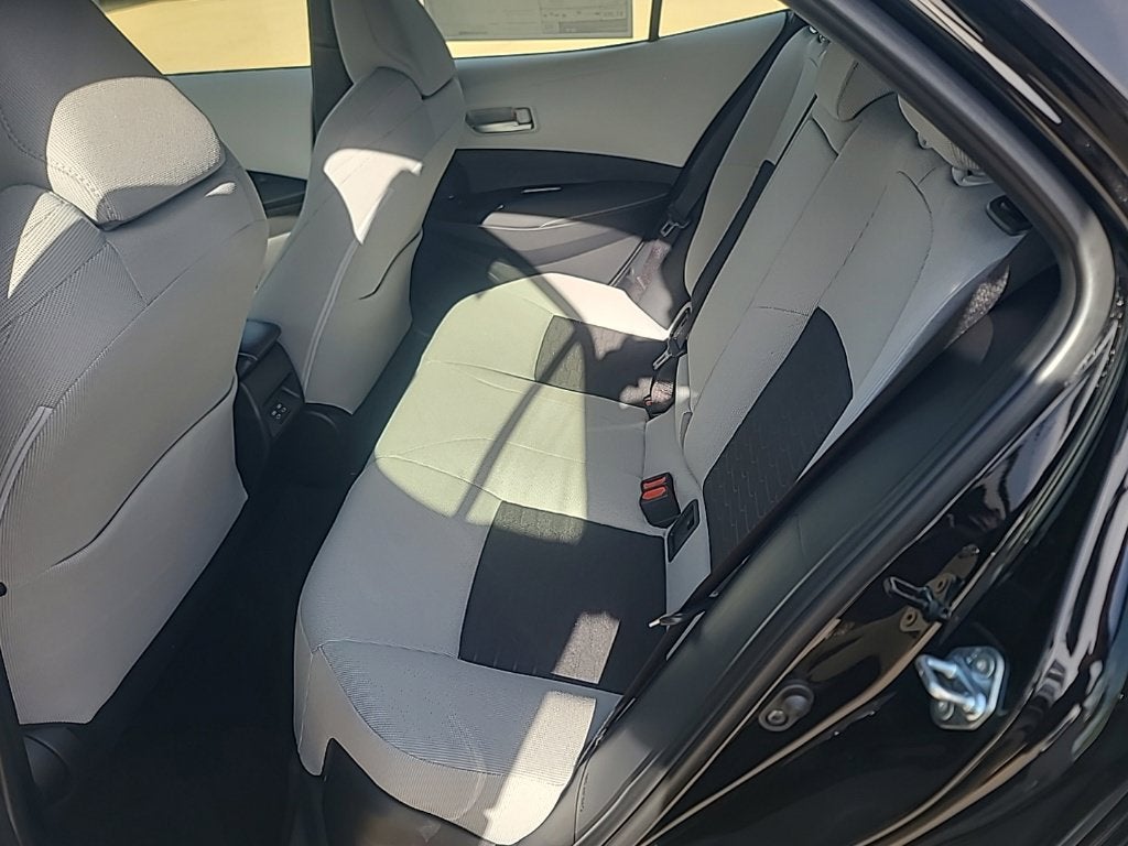 2027 Toyota Corolla Hatchback SE