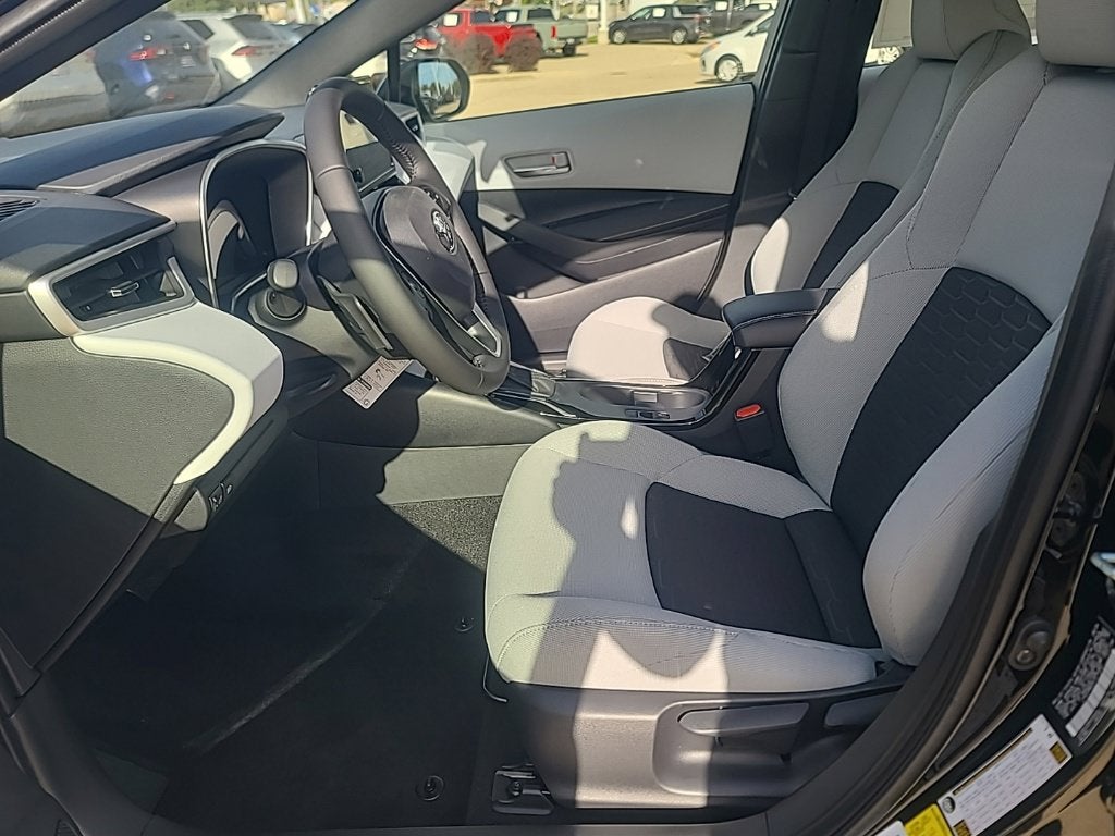 2027 Toyota Corolla Hatchback SE