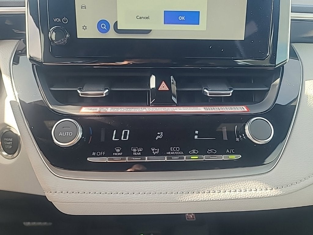 2027 Toyota Corolla Hatchback SE
