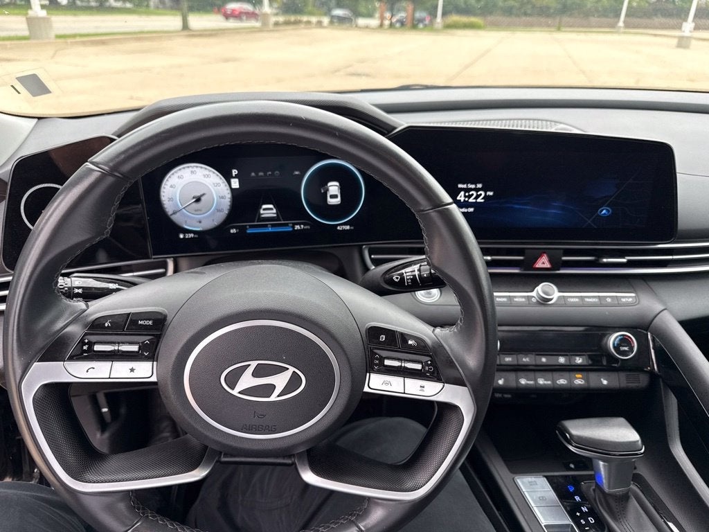 2025 Hyundai Elantra Limited