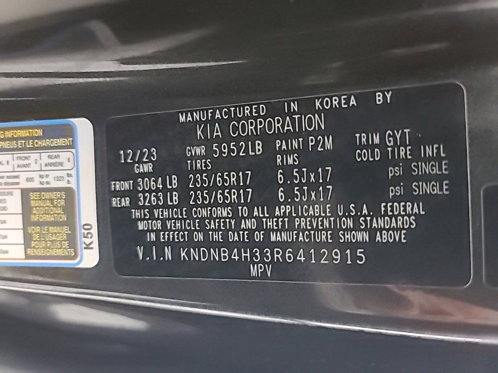 2024 Kia Carnival LX