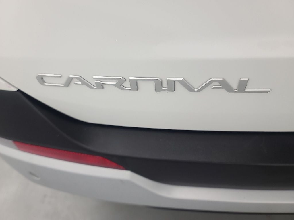 2025 Kia Carnival LXS