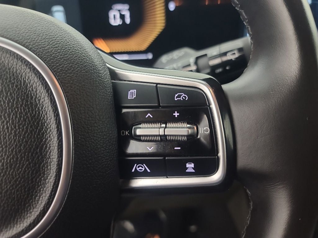 2025 Kia Carnival LXS