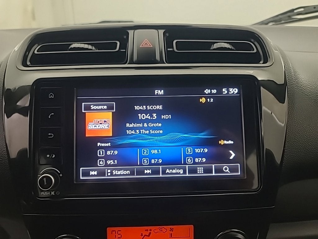 2024 Mitsubishi Mirage ES