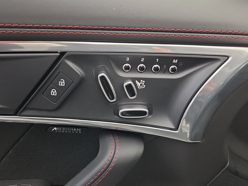 2022 Jaguar F-TYPE P450R DYNAMIC