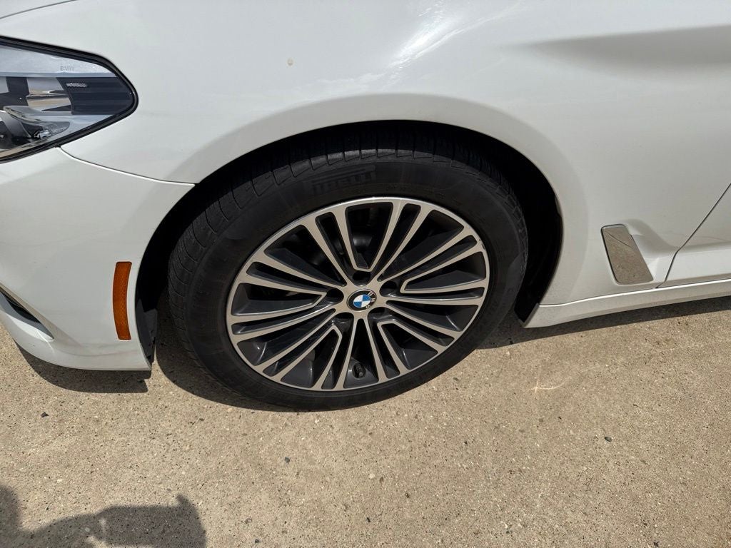 2020 BMW 5 Series 530i