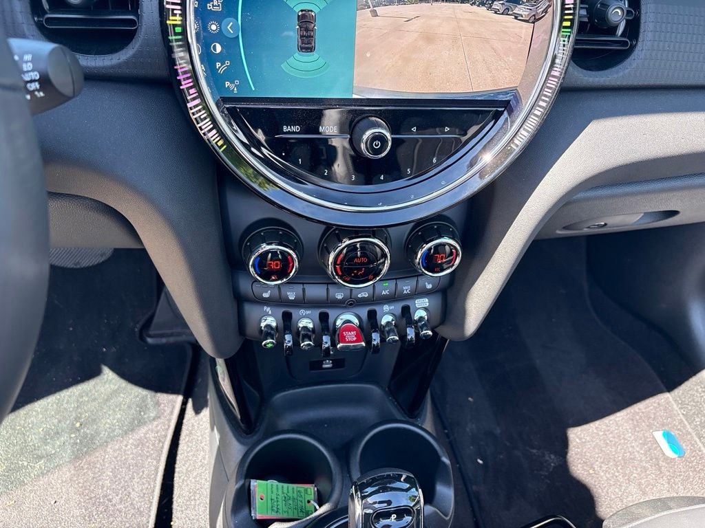 2024 MINI Cooper Convertible Iconic