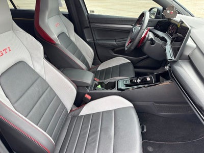 2025 Volkswagen GTI 2.0T SE