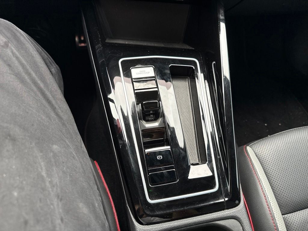 2025 Volkswagen GTI 2.0T SE