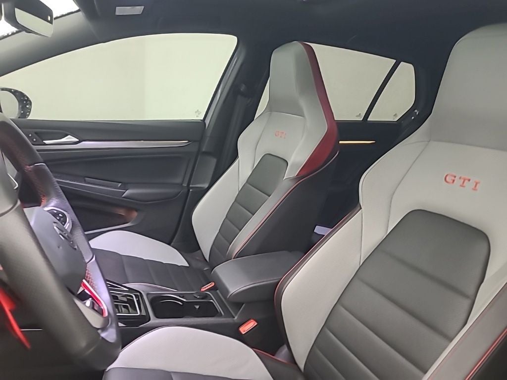 2025 Volkswagen GTI 2.0T SE