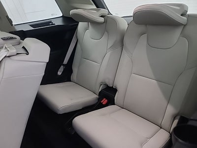 2023 Volvo XC90 B5 Core