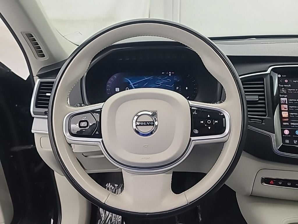 2023 Volvo XC90 B5 Core