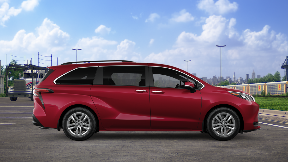 2026 Toyota Sienna XLE