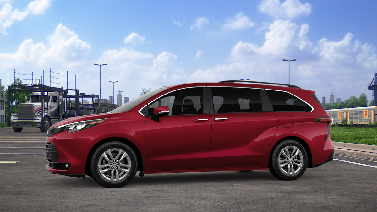 2026 Toyota Sienna XLE