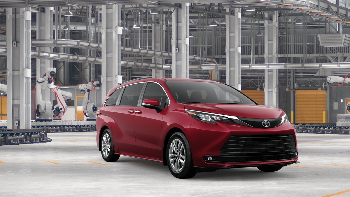 2026 Toyota Sienna XLE