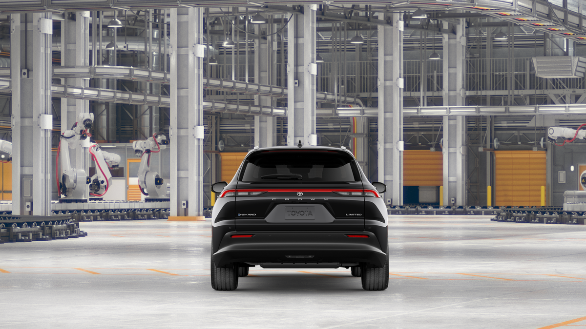 2026 Toyota Toyota Crown Signia Limited