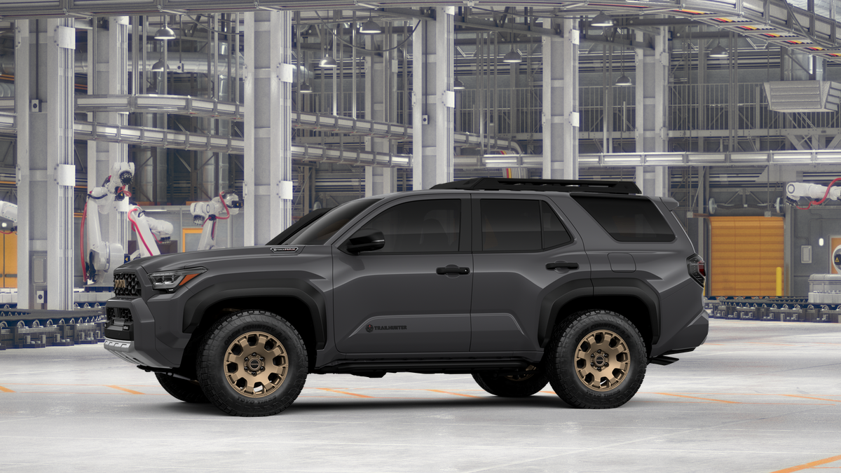 2026 Toyota 4Runner i-FORCE MAX Trailhunter